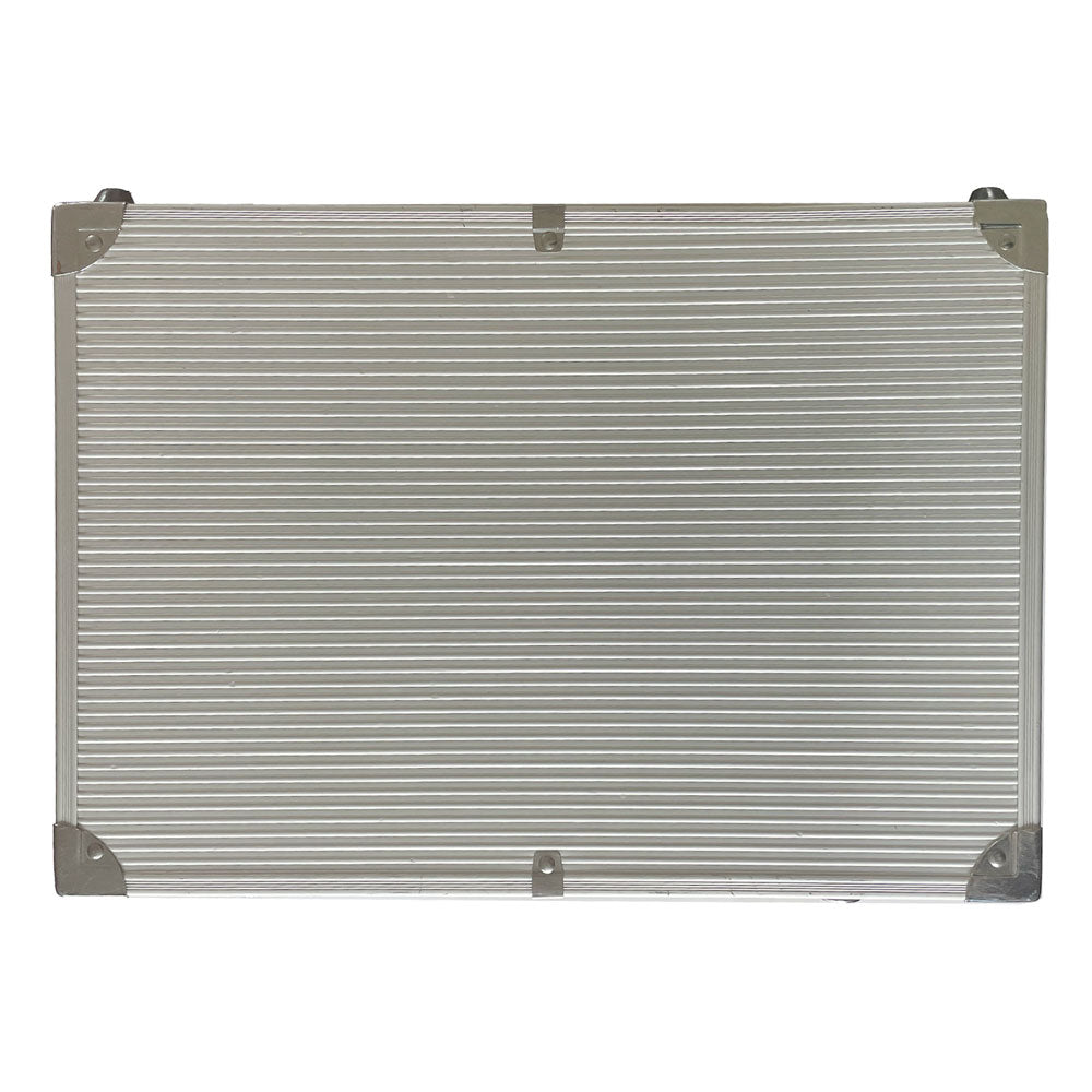 INTEC ALUMINUM GAMECUBE TRAVEL CASE WITH LOCK